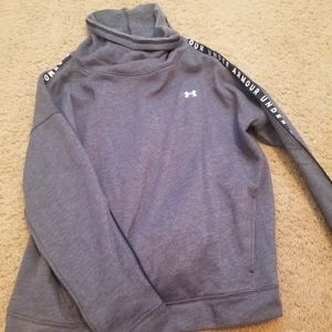 Under Armor sweatshirt